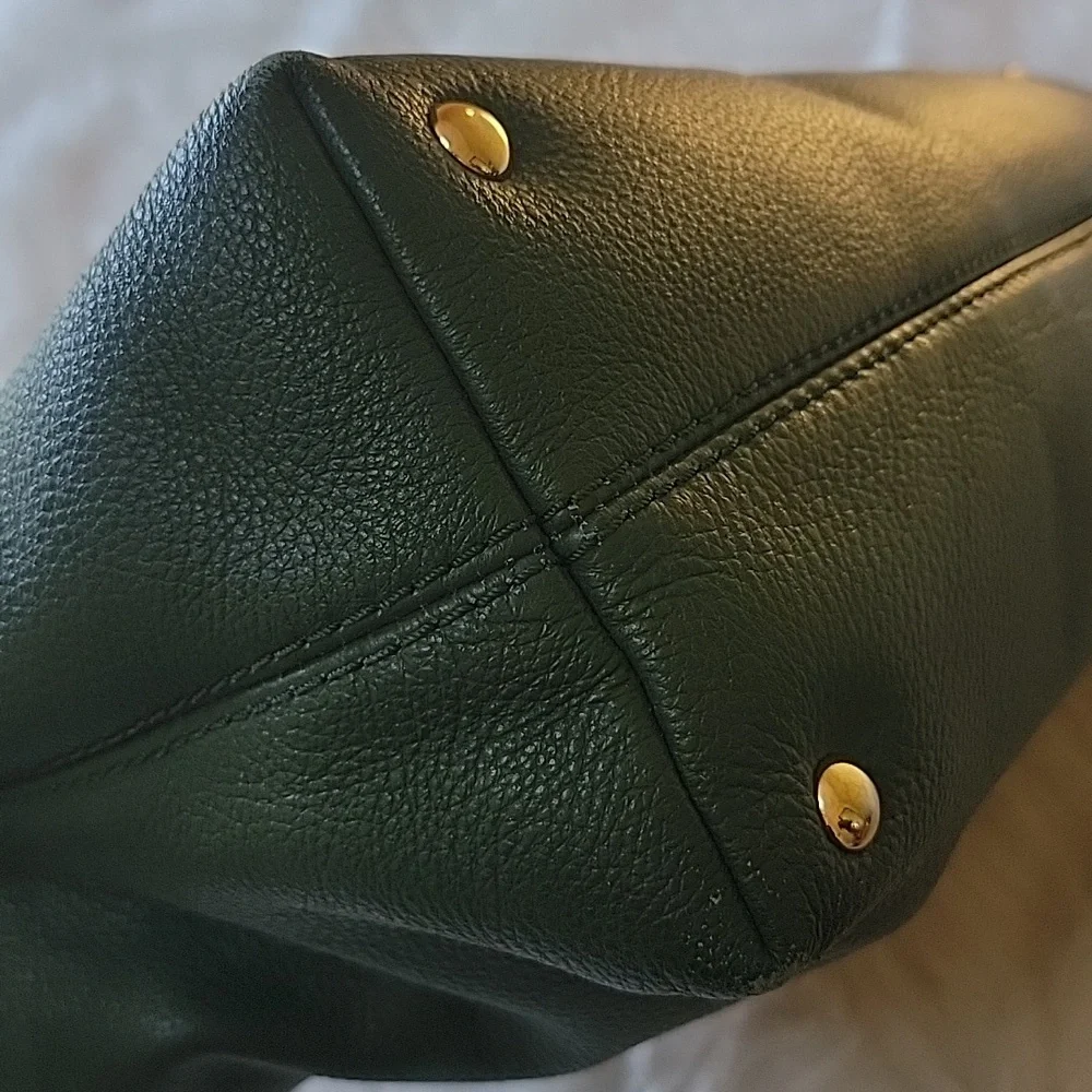 MICHAEL KORS Evergreen Pebbled Leather Chain Double Handle Zip Closure Tote‎ Bag